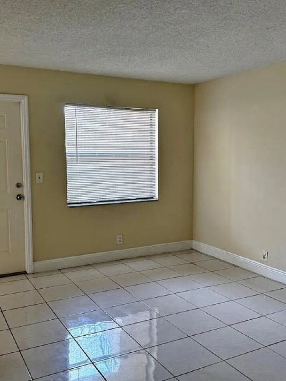 $829 | 19118 [Lease\Rent] 1 Bed 1 Bath Apartment